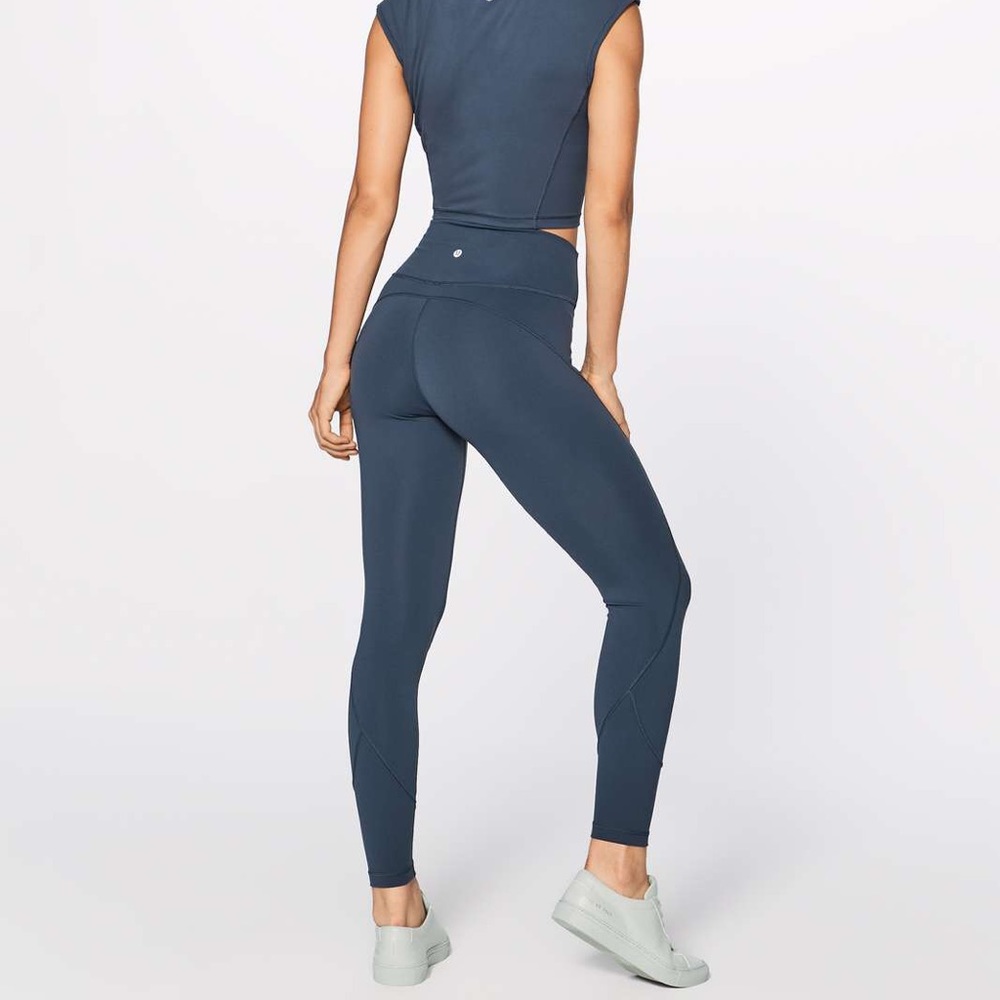 Lululemon In Movement 7/8 Mach Blue tight-everlux